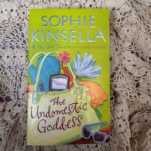 (3/$19.20) 📔 The Undomestic Goddess Paperback Book